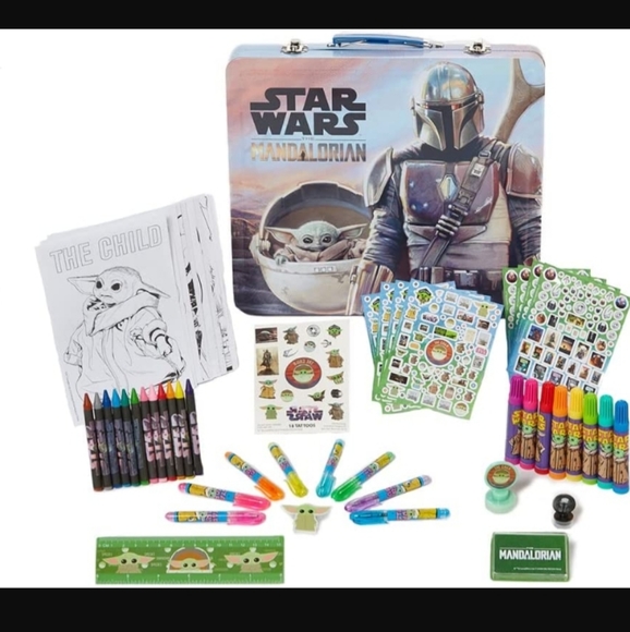 Star Wars The Mandalorian Deluxe Activity Set - Picture 3 of 4